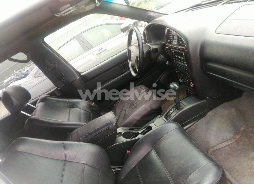 Photo 5 of 2002 Nissan Pathfinder LE (VIN JN8DR09Y32W722437)