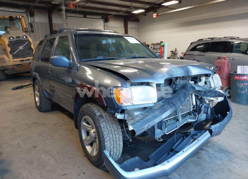 2002 Nissan Pathfinder LE (VIN JN8DR09Y32W729940) main photo