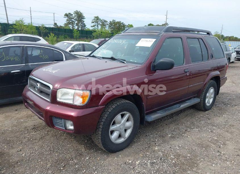 Photo 2 of 2002 Nissan Pathfinder SE (VIN JN8DR09Y32W733079)