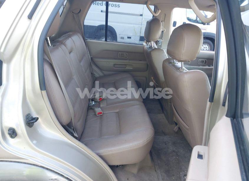 Photo 8 of 2001 Nissan Pathfinder SE (VIN JN8DR09Y71W595223)