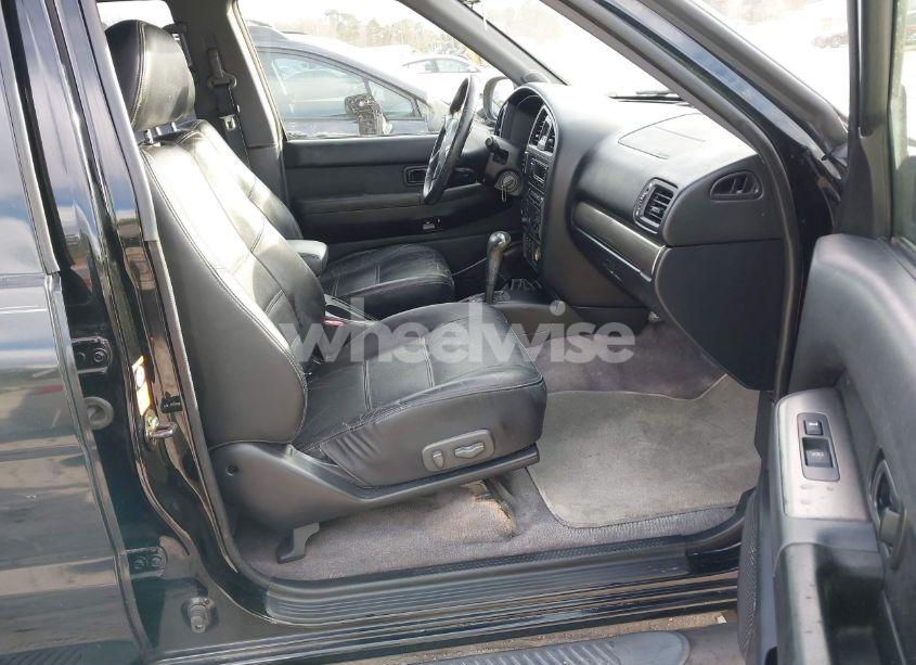 2004 Nissan Pathfinder SE (VIN JN8DR09Y74W922014) main photo