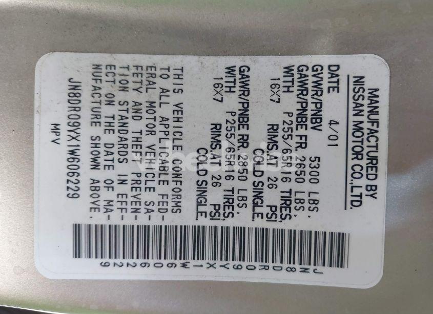 Photo 2 of 2001 Nissan Pathfinder LE (VIN JN8DR09YX1W606229)