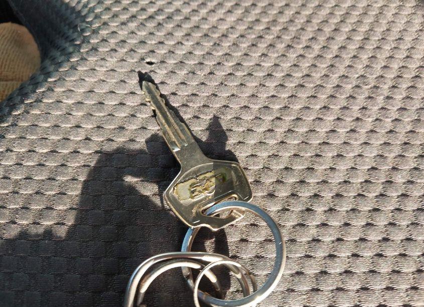 Photo 3 of 2006 Nissan Diesel UD2600 (VIN JNAPA80H56AL55655)