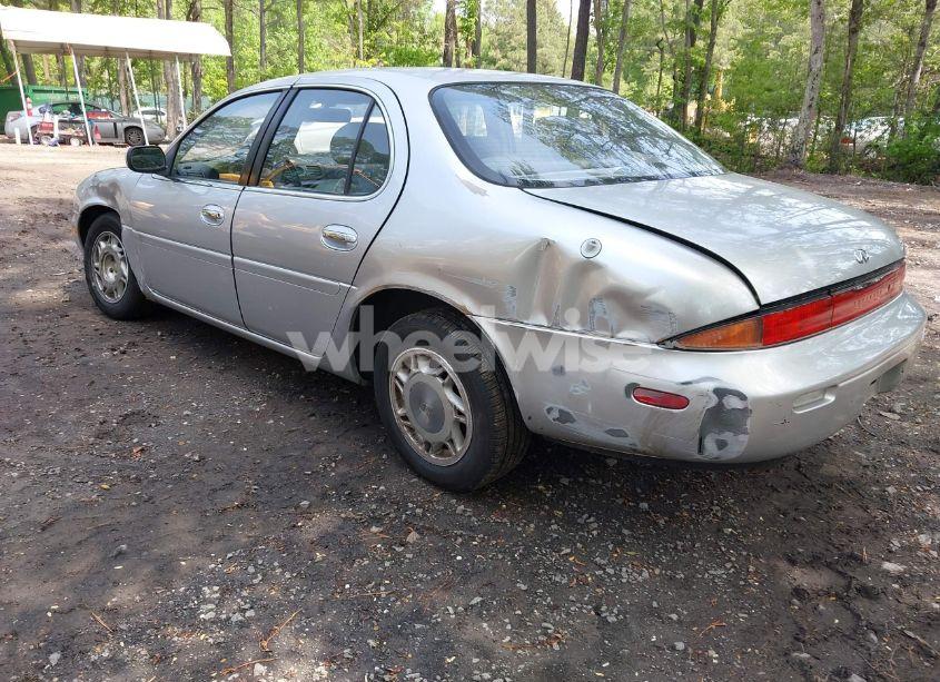 Photo 3 of 1995 Infiniti J30 (VIN JNKAY21D7SM218201)