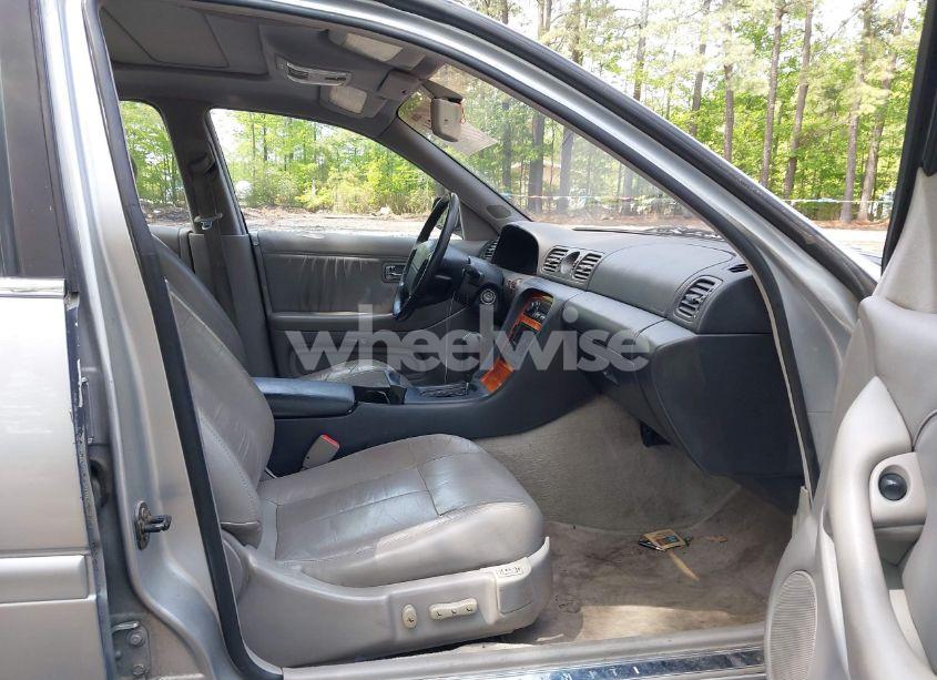 Photo 5 of 1995 Infiniti J30 (VIN JNKAY21D7SM218201)