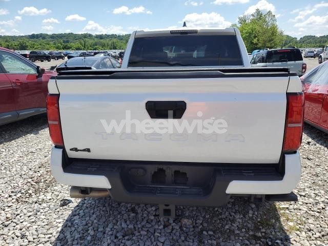Photo 11 of 2024 TOYOTA TACOMA DOUBLE CAB (VIN JNKBV61E37M728128)