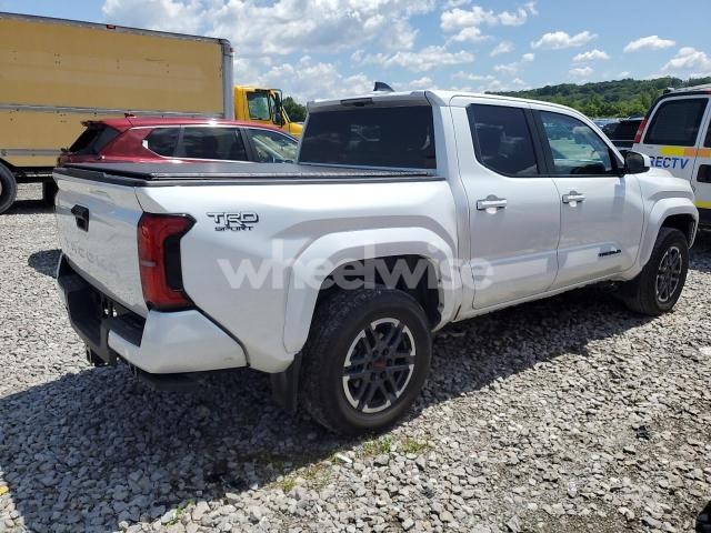 Photo 3 of 2024 TOYOTA TACOMA DOUBLE CAB (VIN JNKBV61E37M728128)
