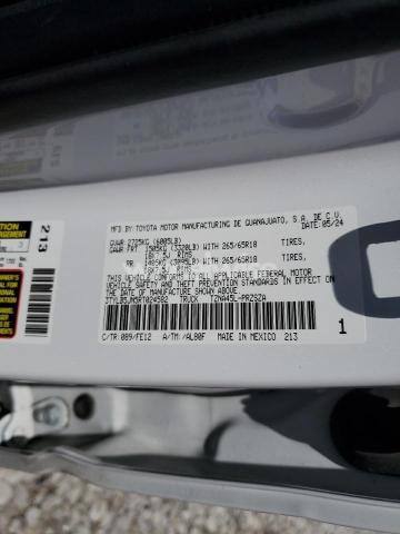 Photo 4 of 2024 TOYOTA TACOMA DOUBLE CAB (VIN JNKBV61E37M728128)