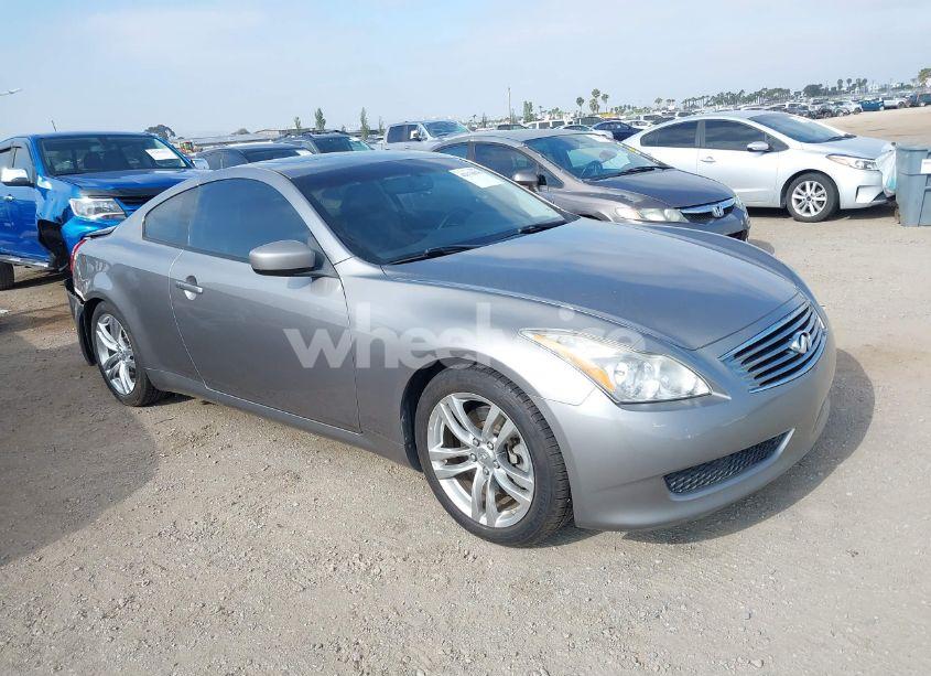 2008 Infiniti G37 JOURNEY (VIN JNKCV64E18M125048) main photo