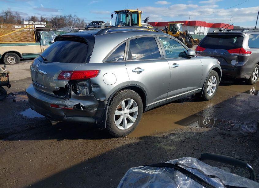 2005 Infiniti Fx35 N/A (VIN JNRAS08W15X221452) main photo