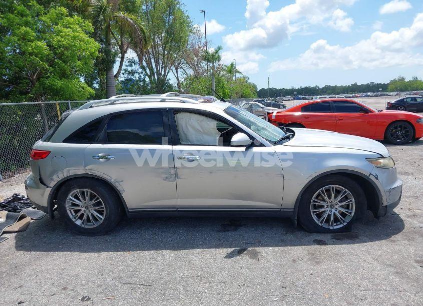 Photo 13 of 2005 Infiniti Fx35 N/A (VIN JNRAS08W85X210612)