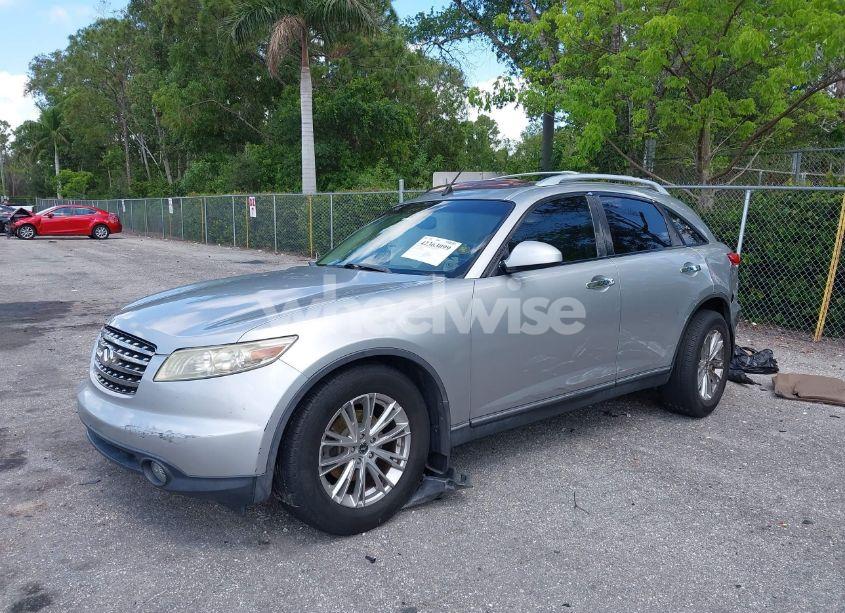 Photo 2 of 2005 Infiniti Fx35 N/A (VIN JNRAS08W85X210612)