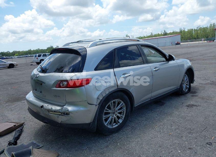 Photo 4 of 2005 Infiniti Fx35 N/A (VIN JNRAS08W85X210612)