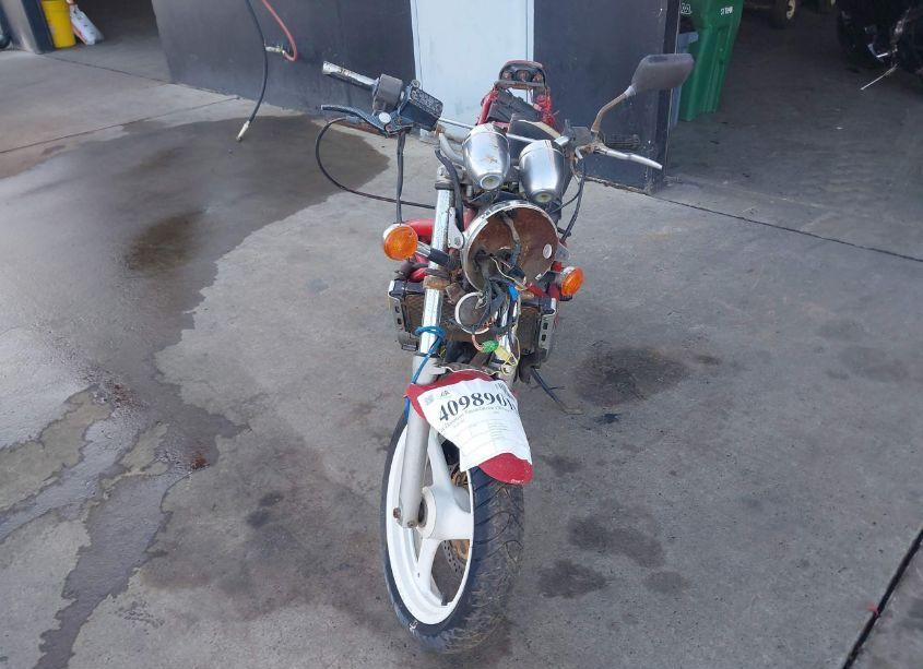 1992 Suzuki Gsf400 (VIN JS1GK75A4N2100921) main photo