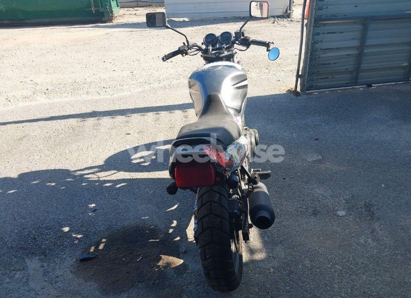 Photo 6 of 1996 Suzuki Gs500 E (VIN JS1GM51A1T2101221)