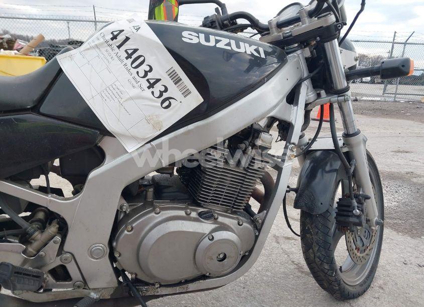 Photo 2 of 1997 Suzuki Gs500 E (VIN JS1GM51A9V2100563)