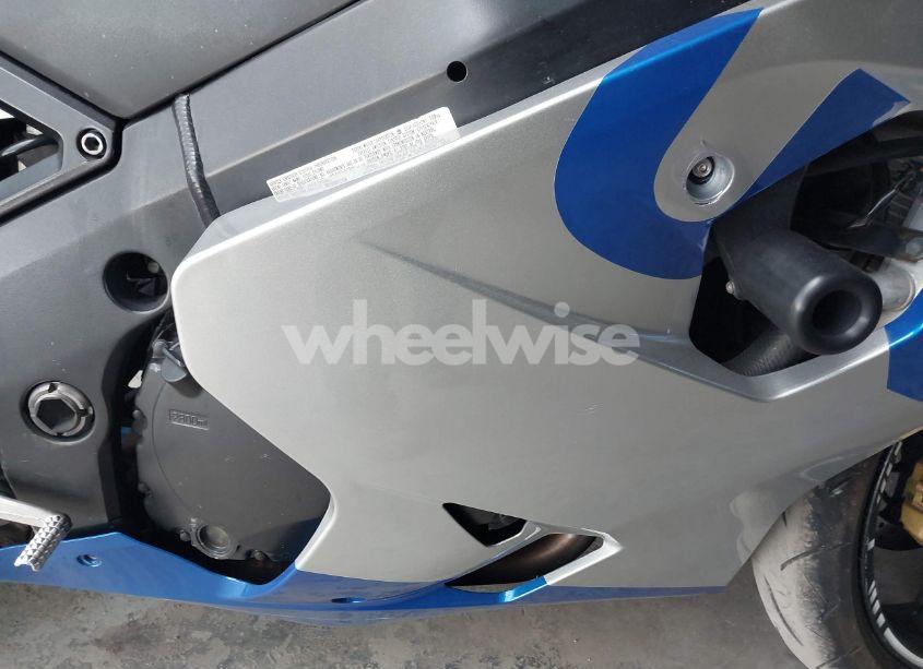 Photo 8 of 2004 Suzuki Gsx-r600 K (VIN JS1GN7CA642103294)
