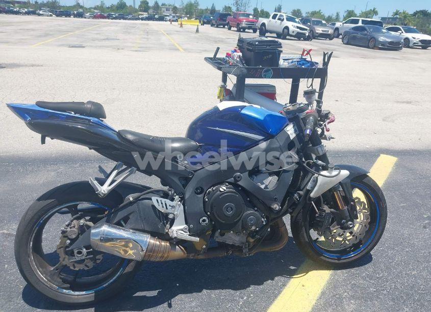 Photo 11 of 2006 Suzuki Gsx-r600 K6 (VIN JS1GN7DA762109803)