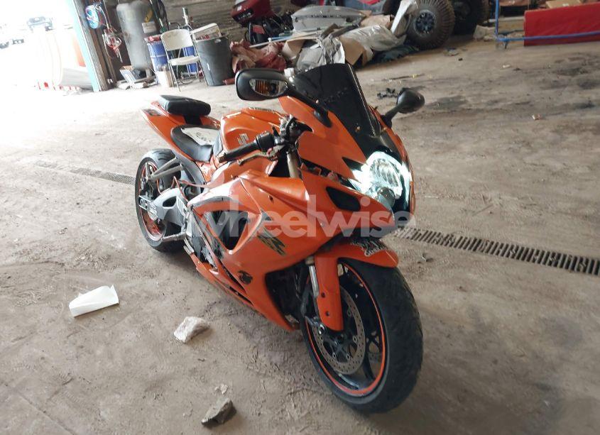 2007 Suzuki Gsx-r600 (VIN JS1GN7DA872124585) main photo