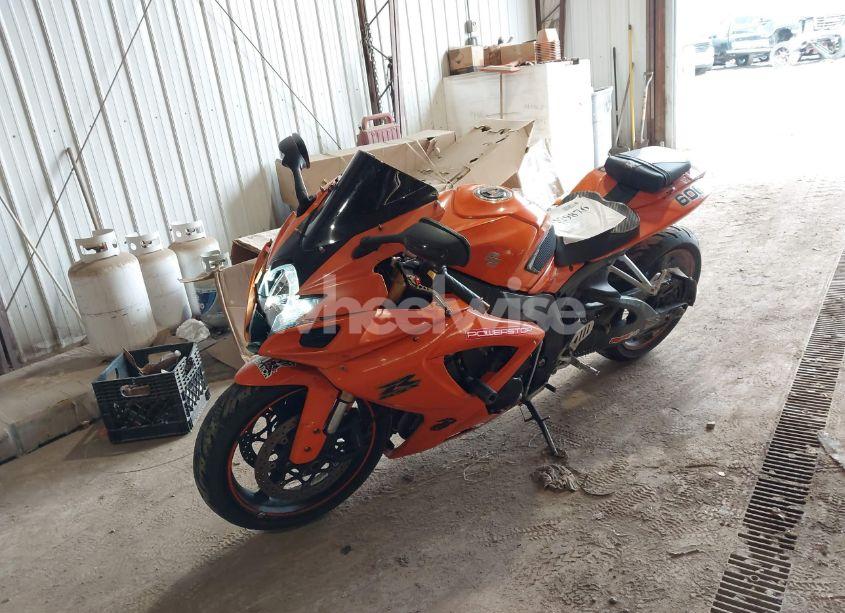 Photo 2 of 2007 Suzuki Gsx-r600 (VIN JS1GN7DA872124585)