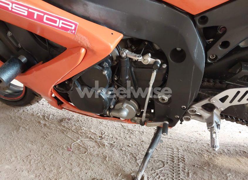 Photo 9 of 2007 Suzuki Gsx-r600 (VIN JS1GN7DA872124585)