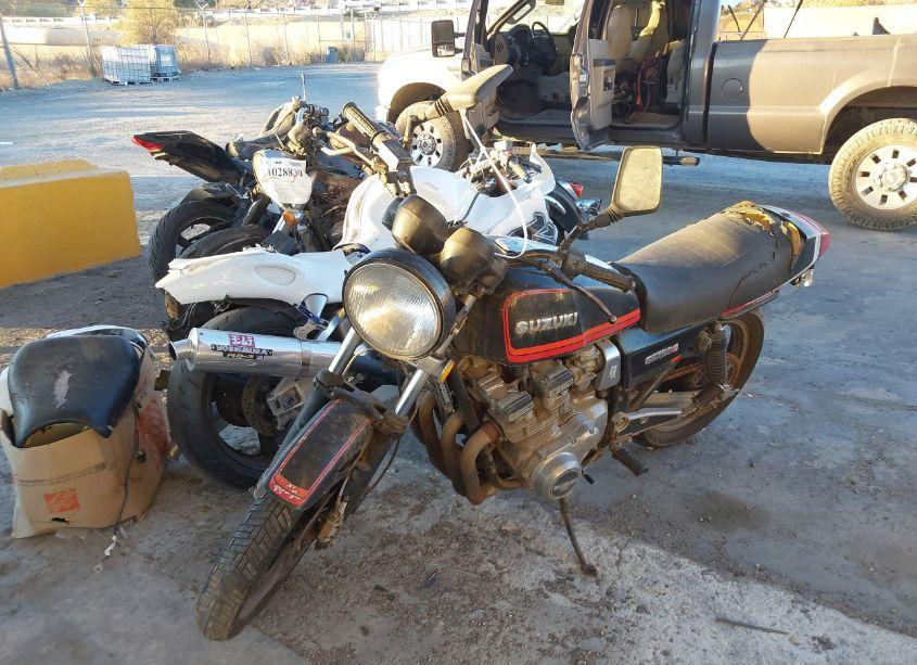 1982 Suzuki Gs750 E (VIN JS1GR71A9C2102789) main photo