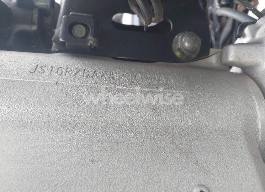 Photo 10 of 1998 Suzuki Gsx-r750 (VIN JS1GR7DAXW2102266)