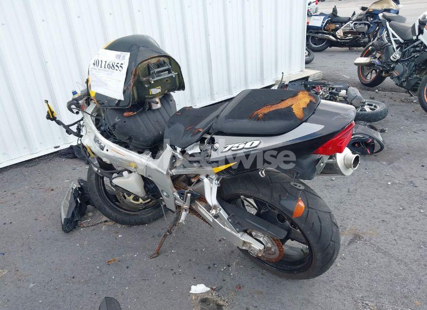 2002 Suzuki Gsx-r750 (VIN JS1GR7HA222101990) main photo