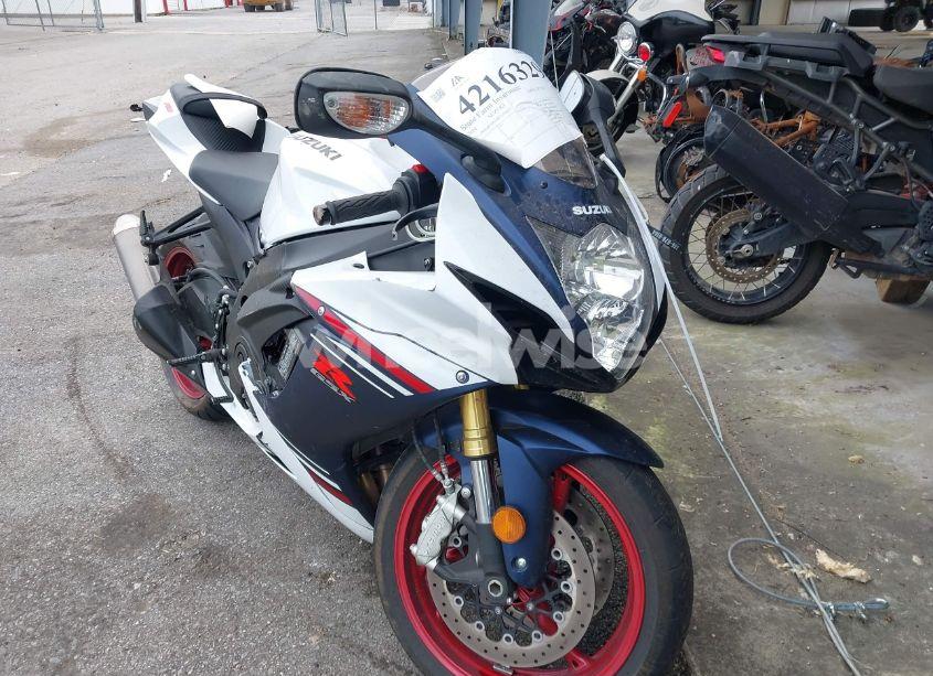 2024 Suzuki Gsx-r750 (VIN JS1GR7MA4R7100455) main photo