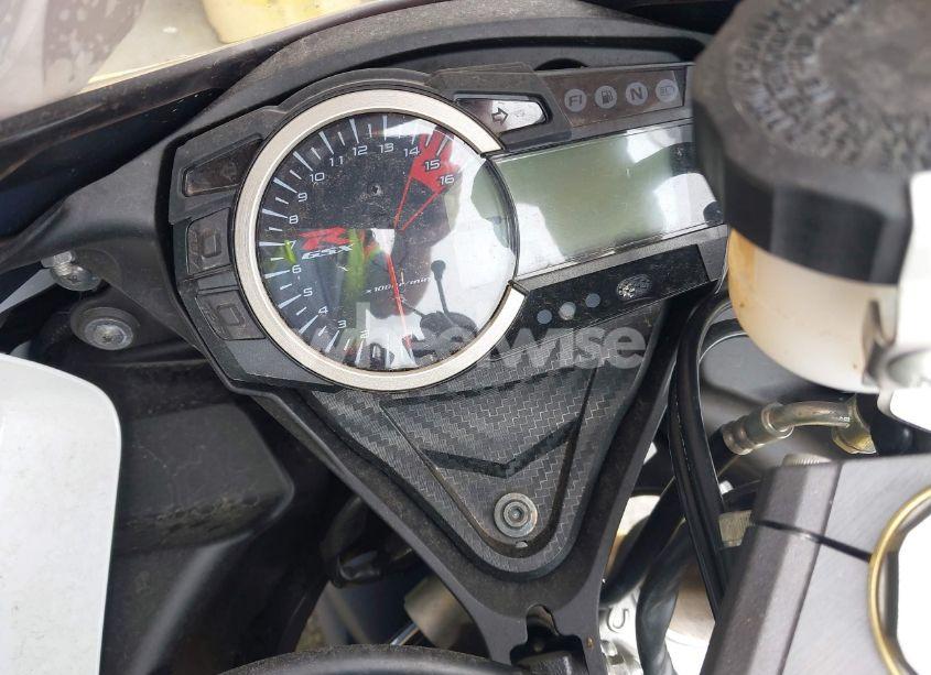 Photo 7 of 2024 Suzuki Gsx-r750 (VIN JS1GR7MA4R7100455)