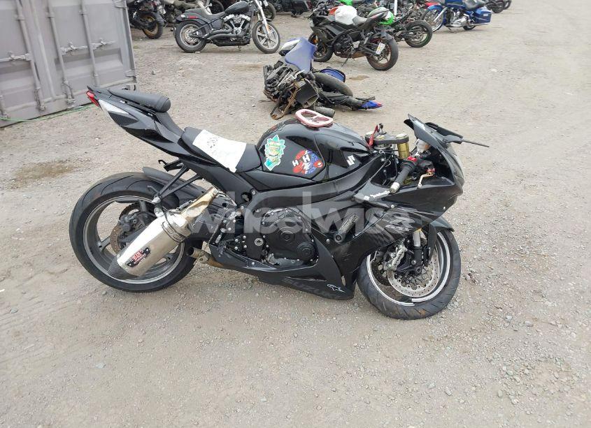 Photo 12 of 2011 Suzuki Gsx750 (VIN JS1GR7MA5B2104808)