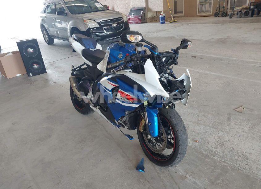 2013 Suzuki Gsx-r1000 (VIN JS1GT78A8D2102159) main photo