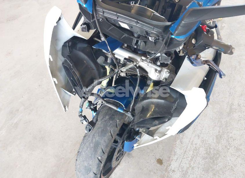 Photo 15 of 2013 Suzuki Gsx-r1000 (VIN JS1GT78A8D2102159)