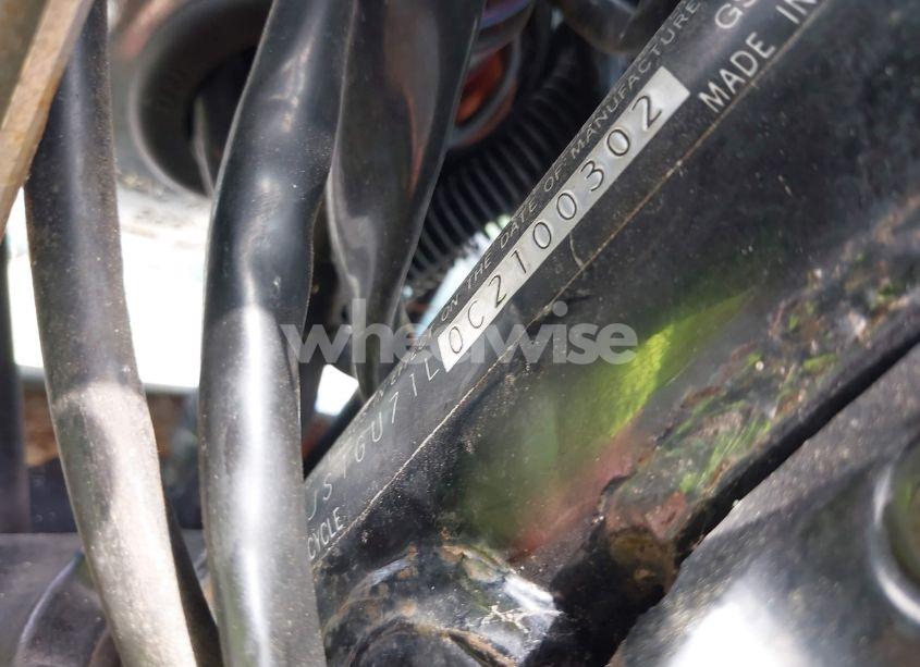 Photo 10 of 1982 Suzuki Gs1100 GL (VIN JS1GU71L0C2100302)