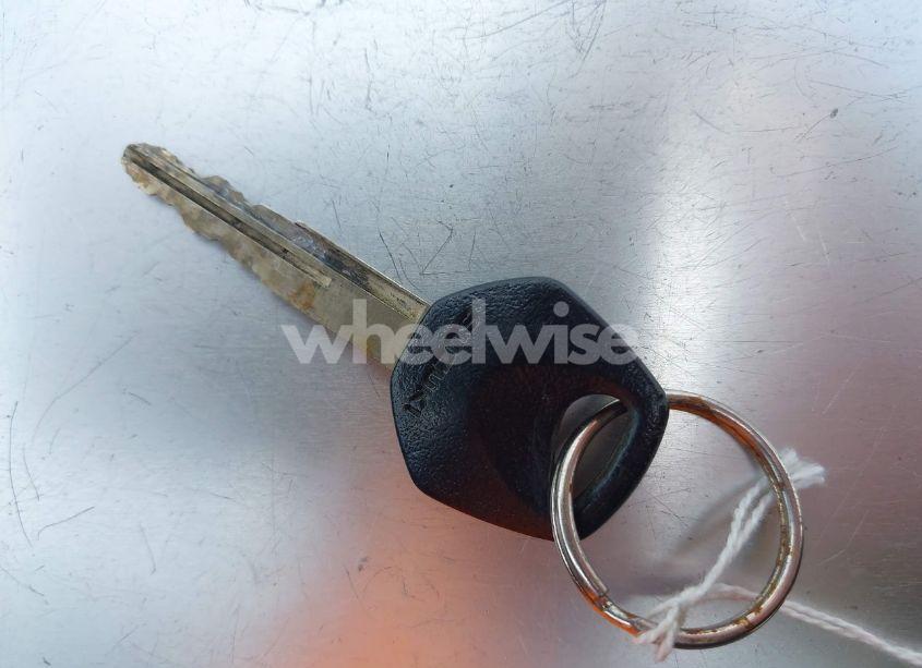 Photo 11 of 1999 Suzuki Gsf1200 S (VIN JS1GV75A2X2101060)