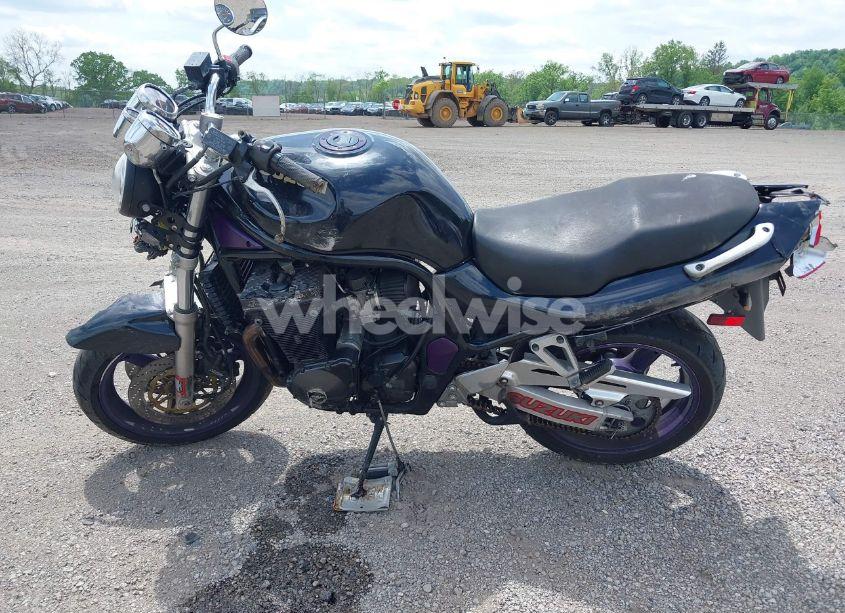 Photo 13 of 1999 Suzuki Gsf1200 S (VIN JS1GV75A2X2101060)