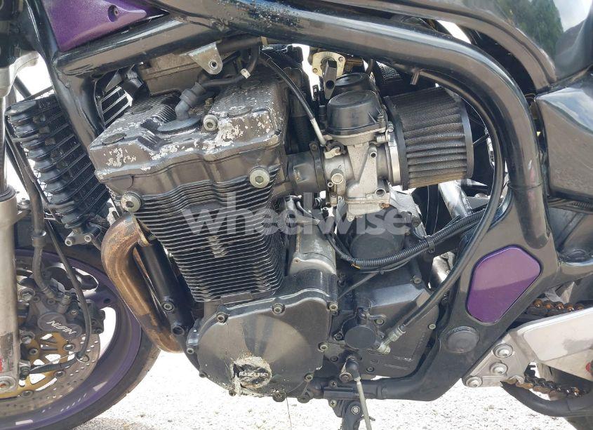 Photo 9 of 1999 Suzuki Gsf1200 S (VIN JS1GV75A2X2101060)