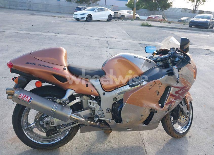 Photo 12 of 1999 Suzuki Gsx1300 R (VIN JS1GW71A1X2101487)