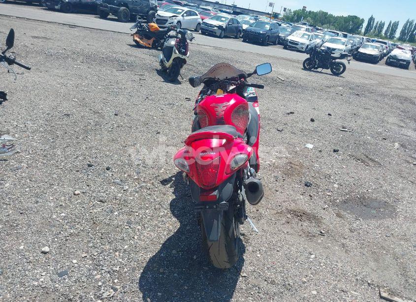 Photo 6 of 2014 Suzuki Gsx1300 RA (VIN JS1GX72B5E2100635)