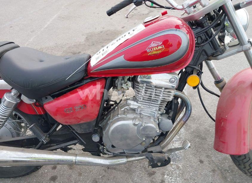 2000 Suzuki Gz250 (VIN JS1NJ48A8Y2102096) main photo