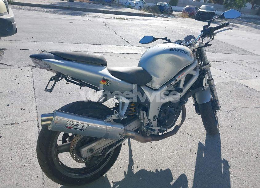 Photo 4 of 2000 Suzuki Sv650 N/A (VIN JS1VP52A9Y2103769)
