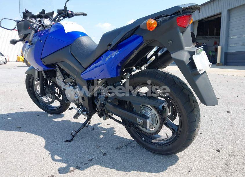 Photo 4 of 2005 Suzuki Dl650 K (VIN JS1VP54A852102329)
