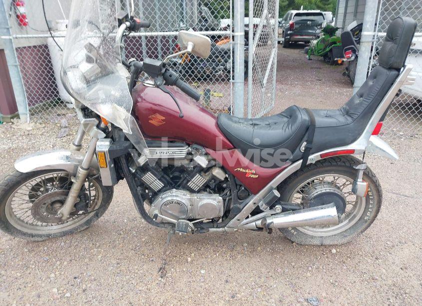 Photo 12 of 1985 Suzuki Gv700 (VIN JS1VP71L3F2104170)