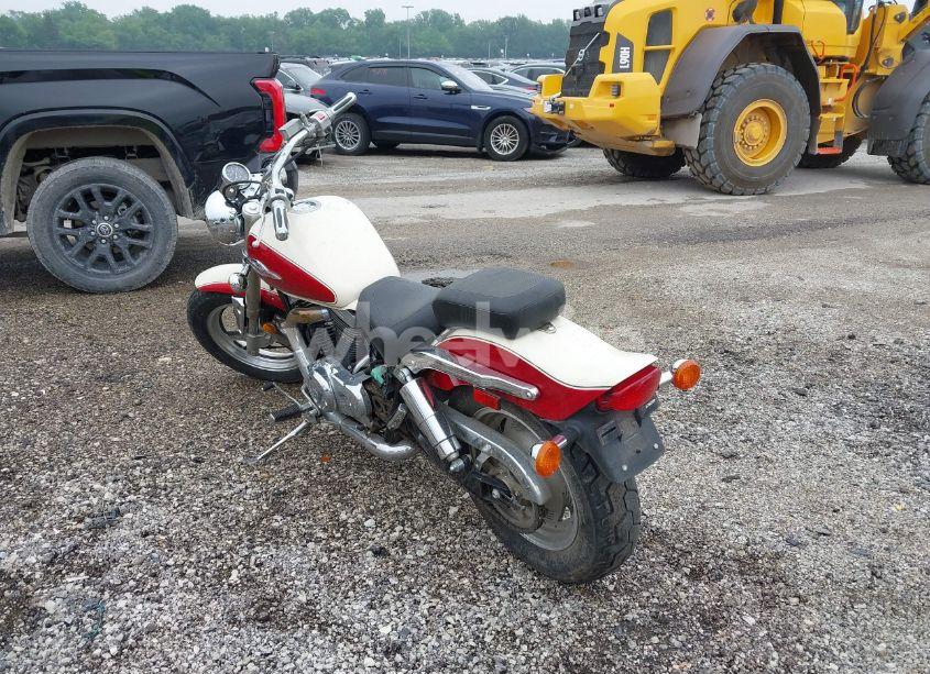 Photo 3 of 1998 Suzuki Vz800 (VIN JS1VS53A1W2103890)