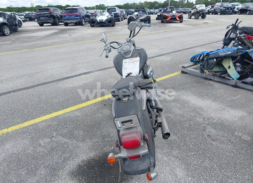 Photo 6 of 2003 Suzuki Vl800 N/A (VIN JS1VS54A032109030)