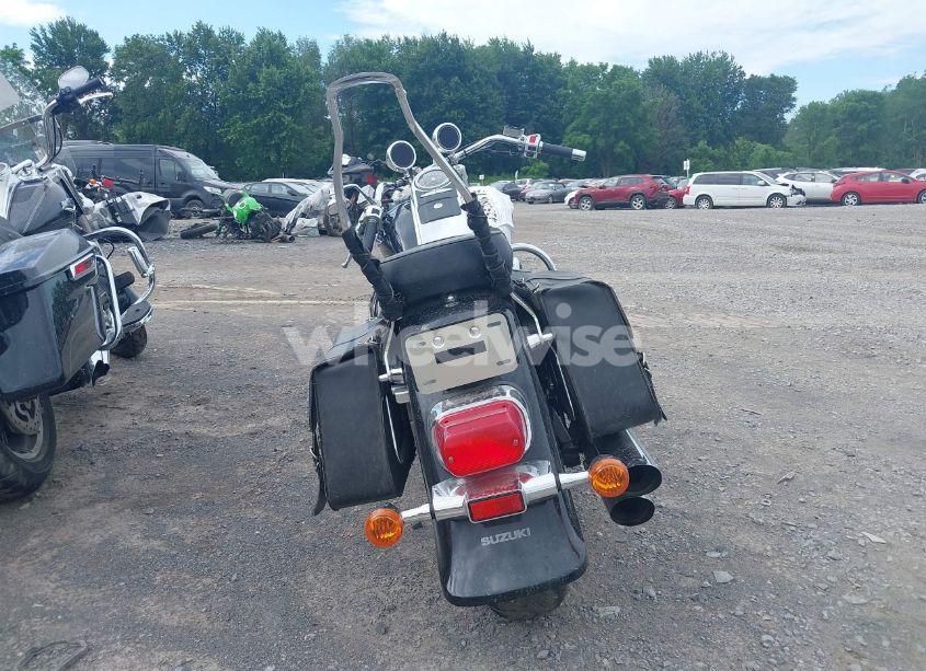 Photo 6 of 2005 Suzuki C90 (VIN JS1VY52A052107735)