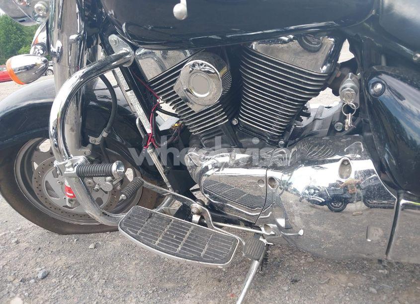 Photo 9 of 2005 Suzuki C90 (VIN JS1VY52A052107735)