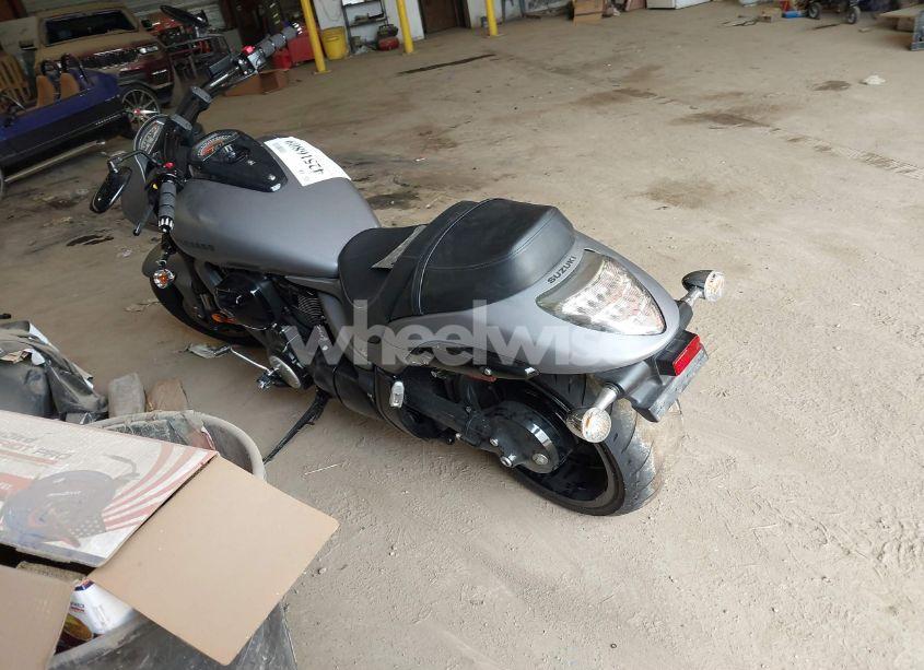 Photo 3 of 2017 Suzuki Vzr1800 (VIN JS1VY53A6H2100744)