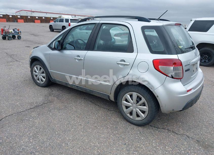 Photo 3 of 2012 Suzuki Sx4 (VIN JS2YB5A32C6303386)