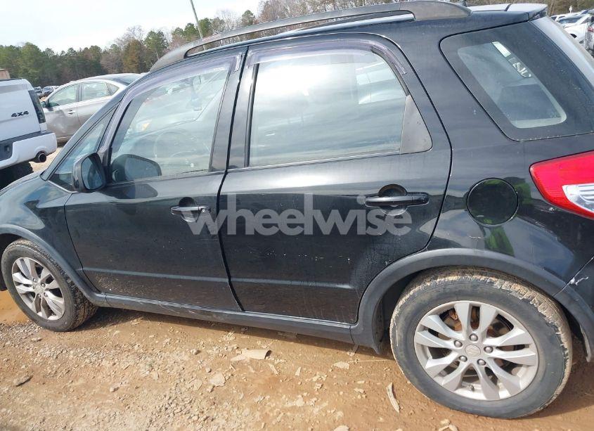 Photo 14 of 2013 Suzuki Sx4 PREMIUM (VIN JS2YB5A35D6100607)